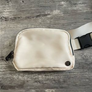 Lululemon Cream Everywhere Belt Bag